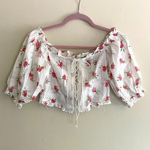 Floral Eyelet Crop Top Tie Front Size‎ Medium Feminine Cowgirl New